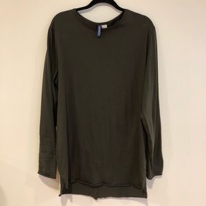 divided long t shirt